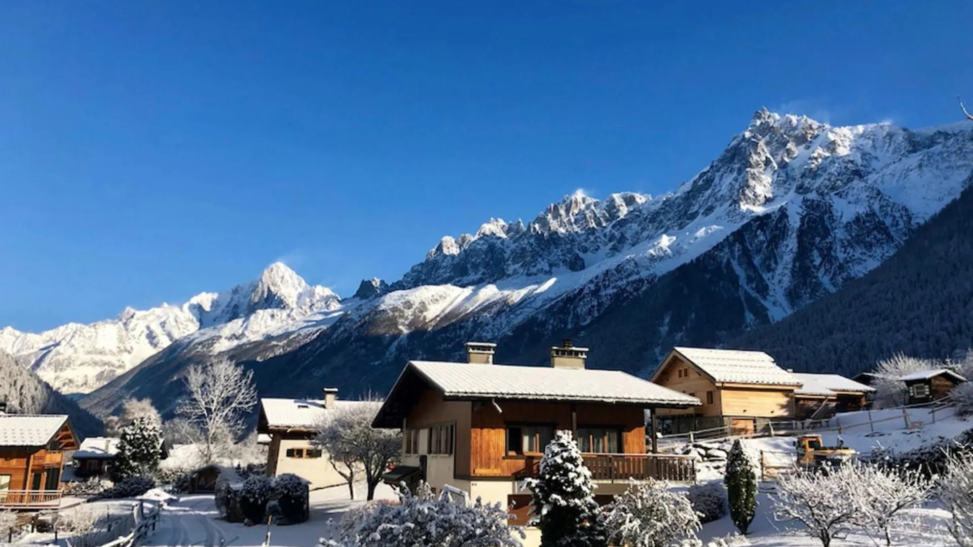 Charming Chalet With Garden In Les Houches